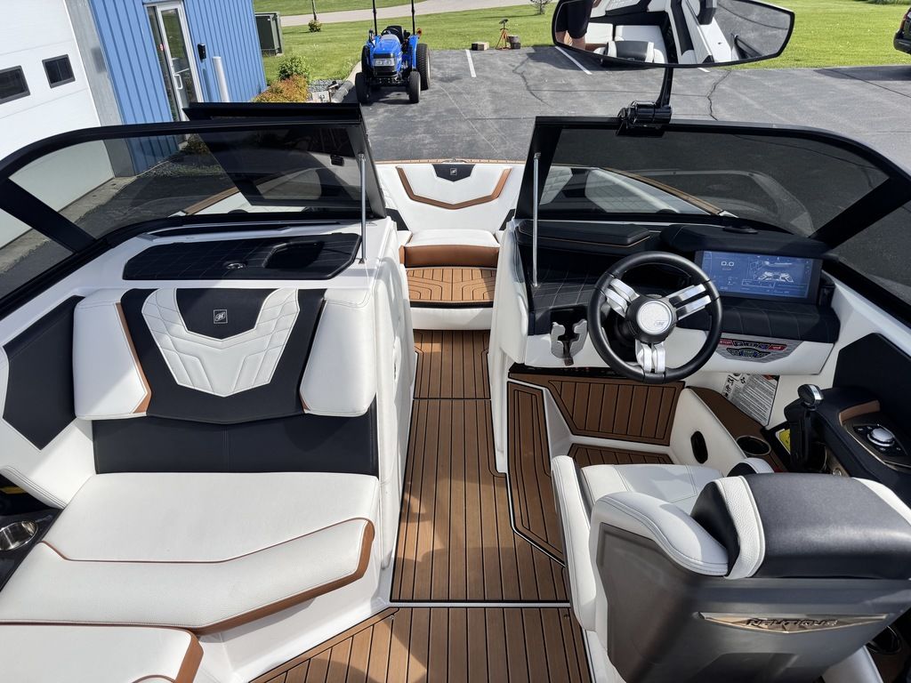 2022 Nautique Super Air Nautique G21
