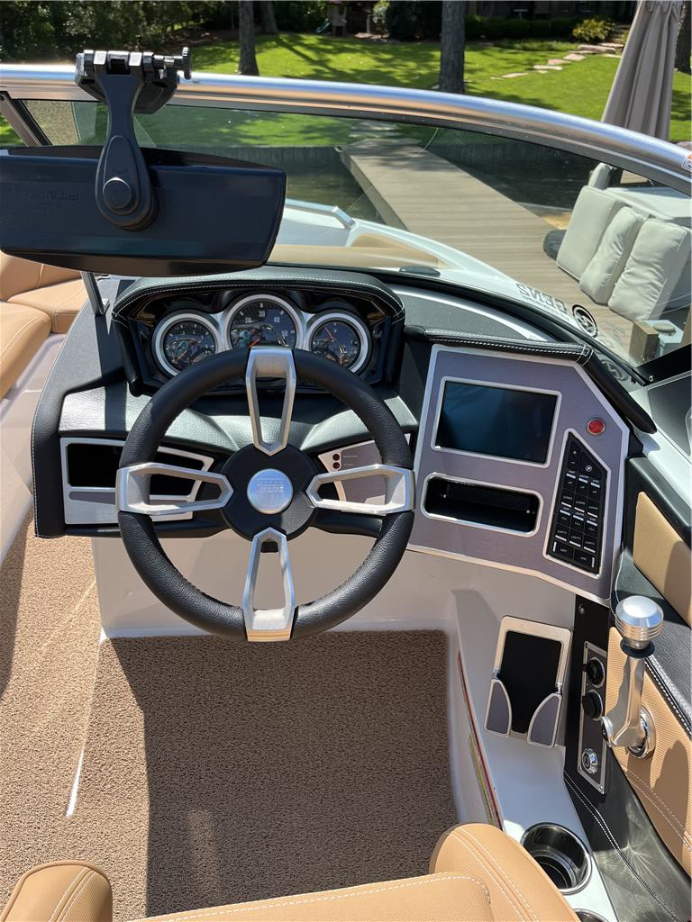 MasterCraft XT21
