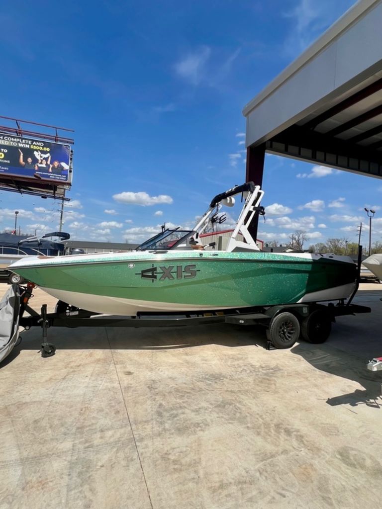 2025 Axis Wake Research A225
