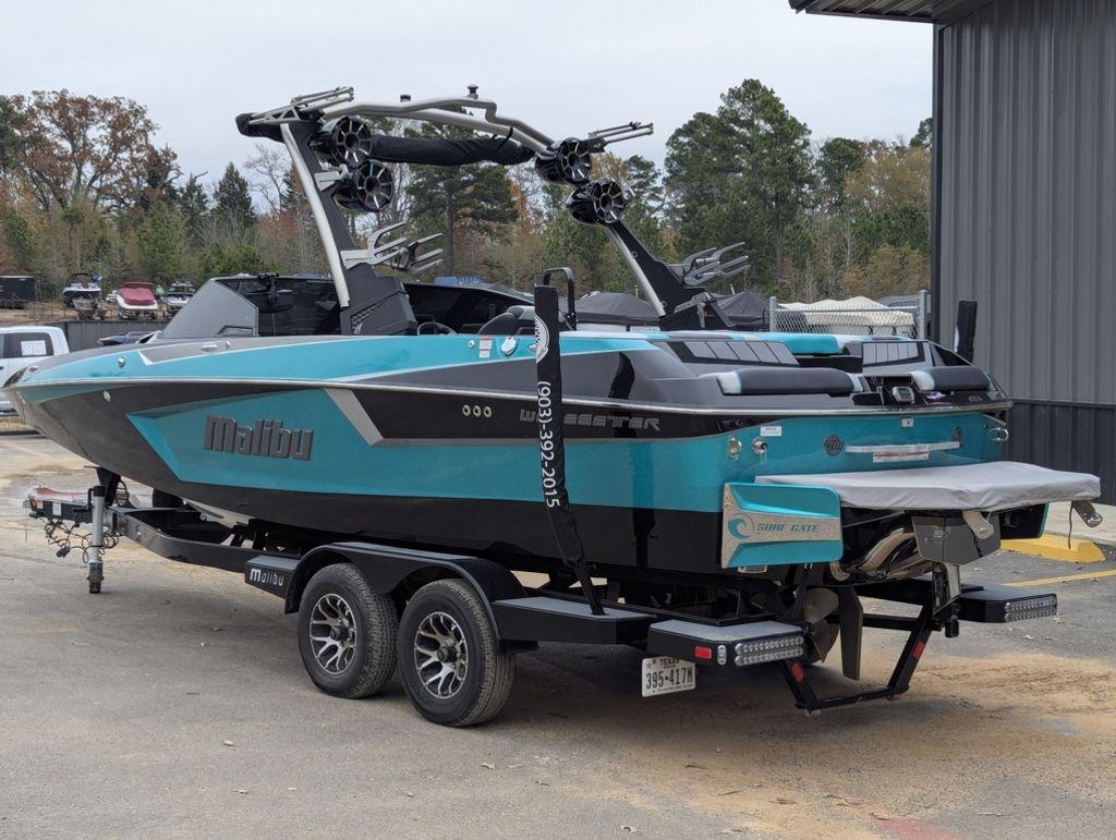 2022 Malibu 23 MXZ