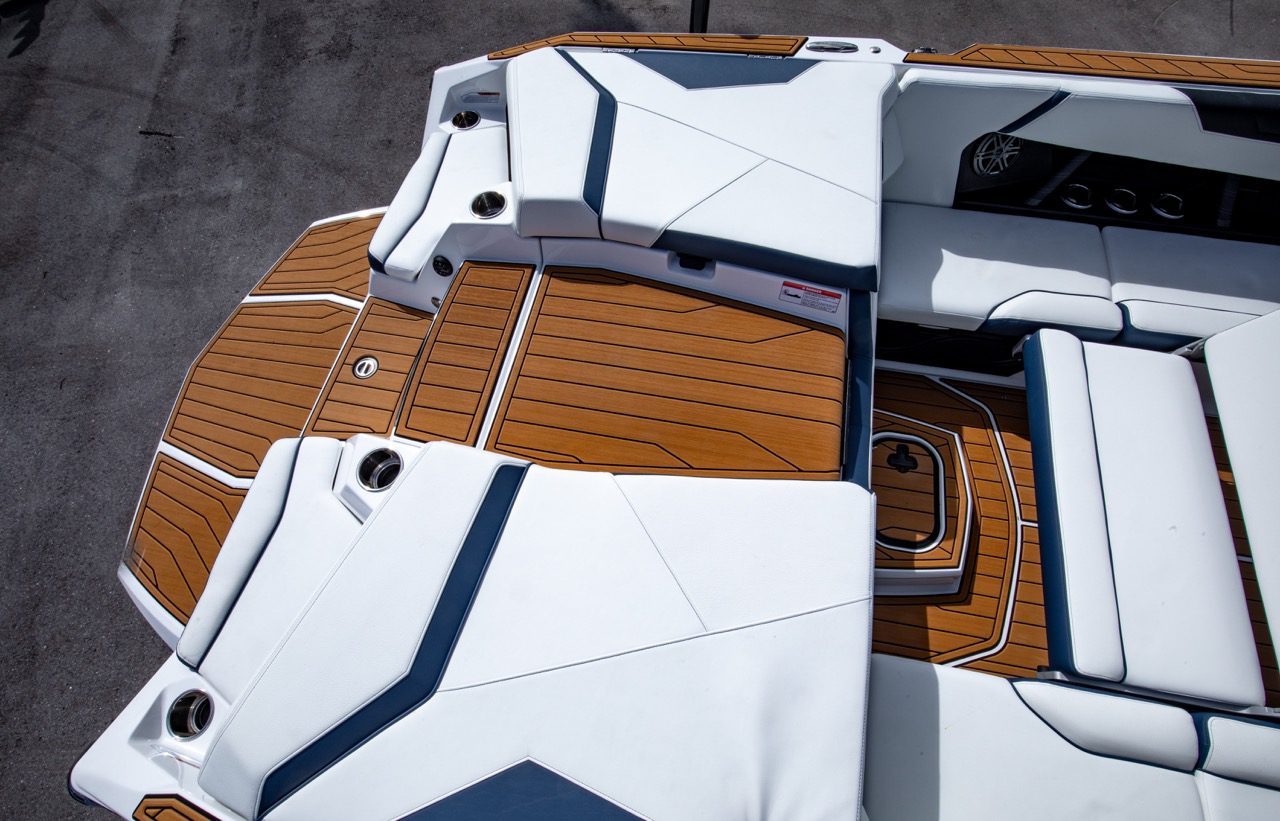 2023 Nautique Super Air Nautique S25 – Freshwater use only