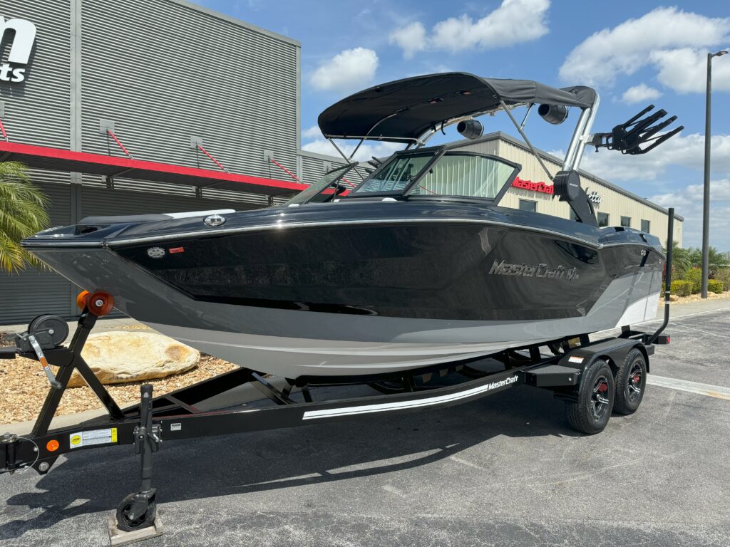 boat.Title