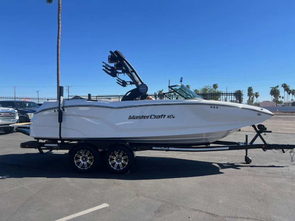 2025 Mastercraft NXT22