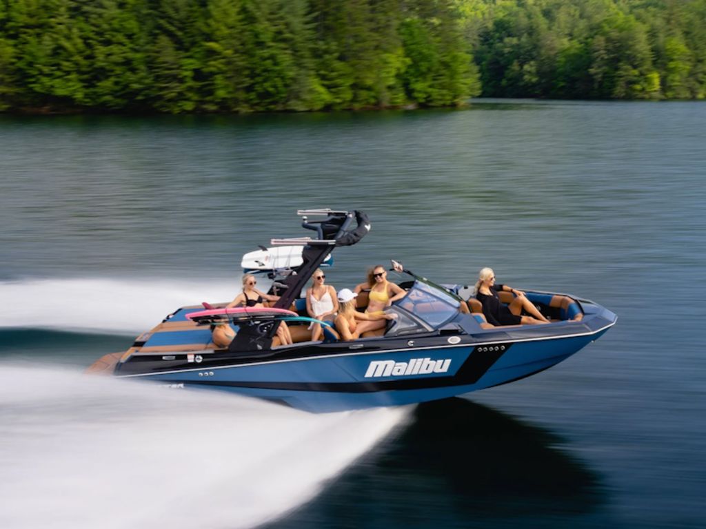 boat.Title