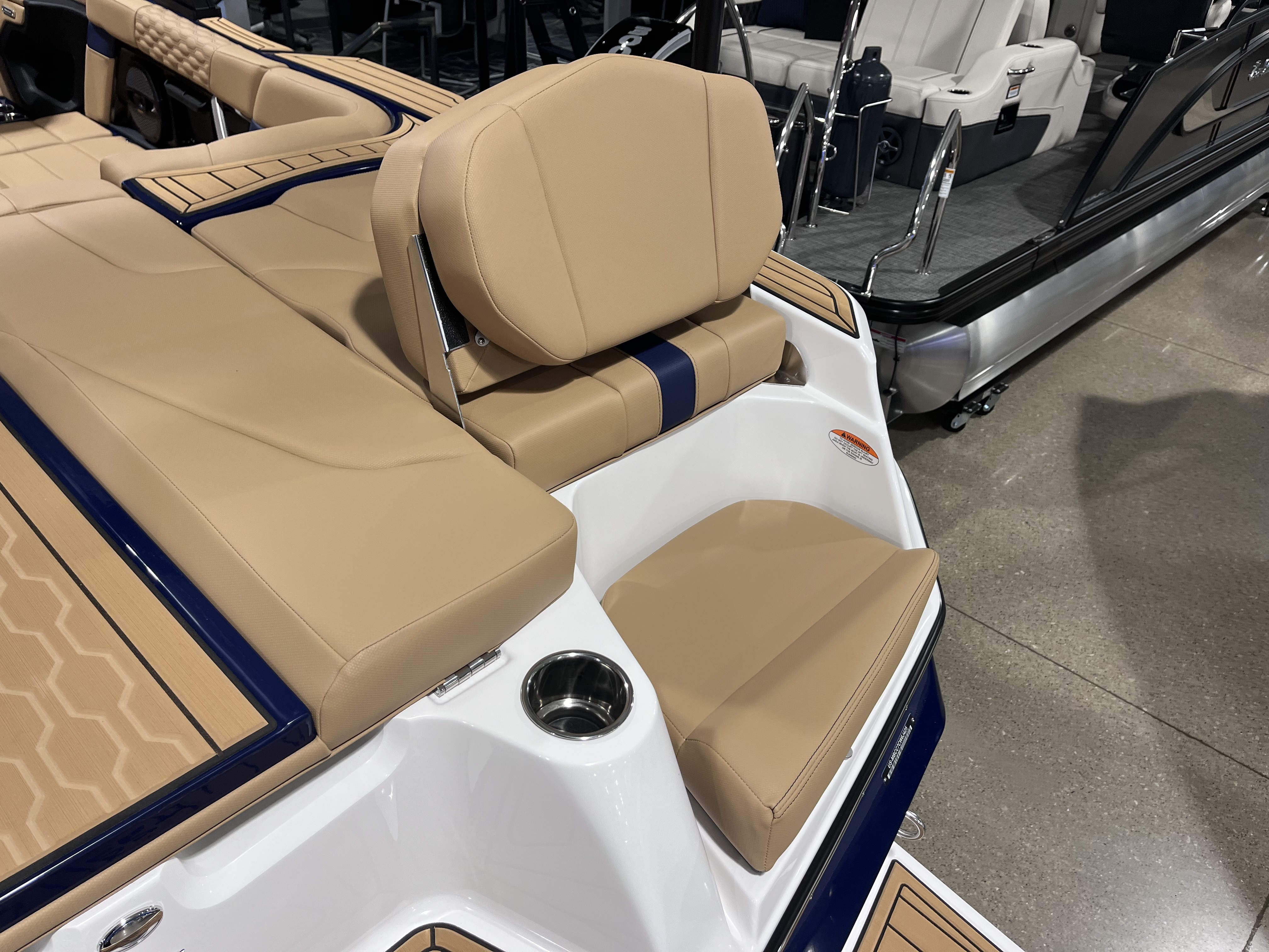 2025 MasterCraft XT22T