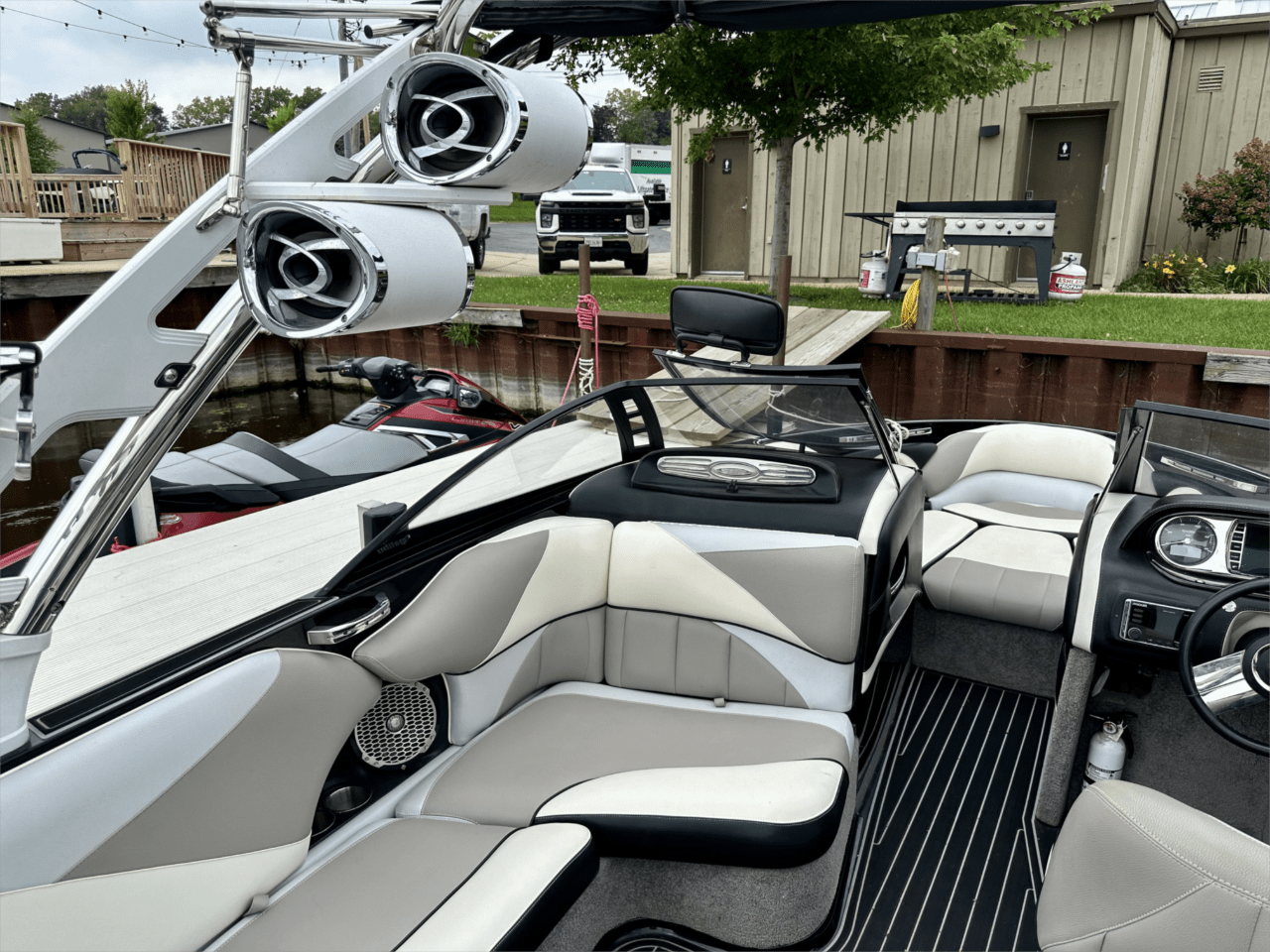 2012 Malibu Wakesetter 247 LSV | 209858