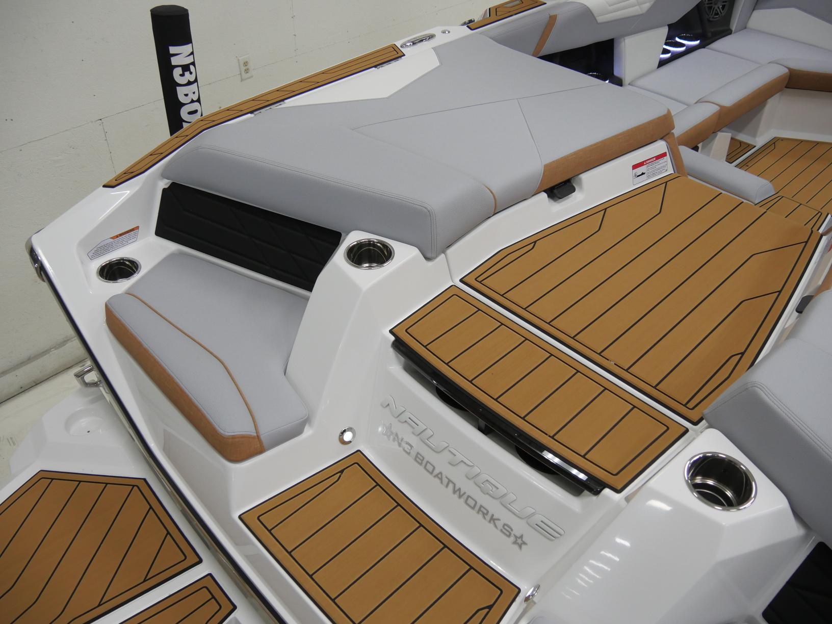 2025 Nautique S21 