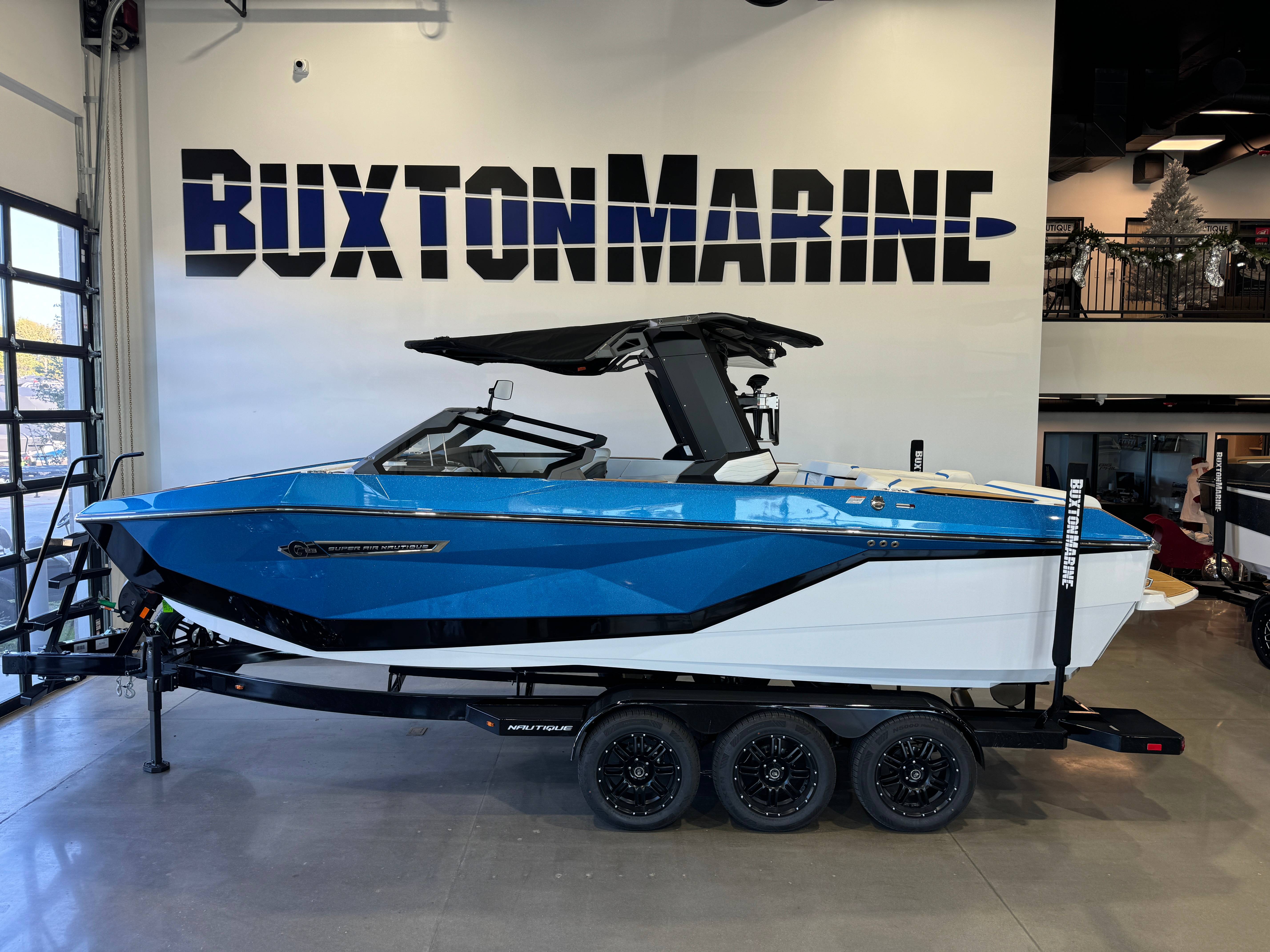 boat.Title