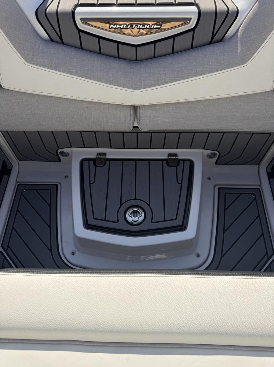 2022 Nautique G23 with all the options Icon