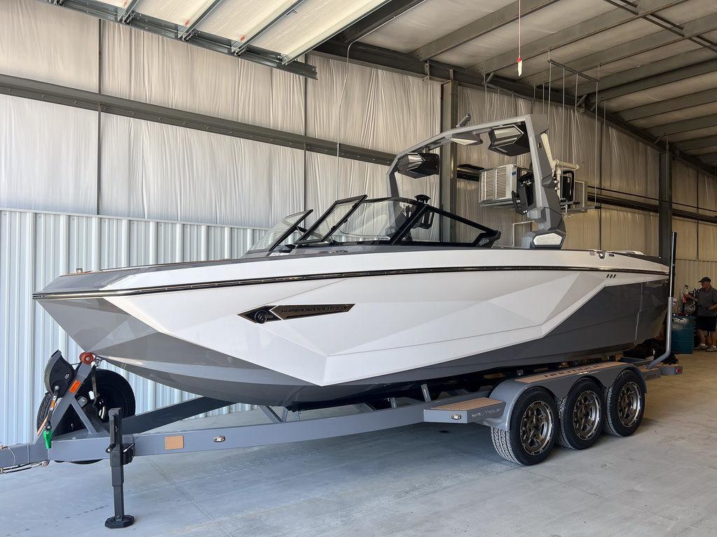 2024 Nautique G23