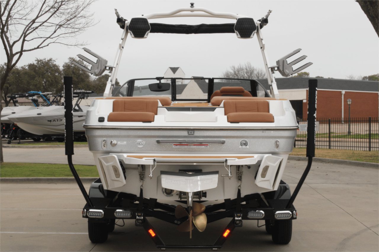 2025 Malibu 22 MXZ