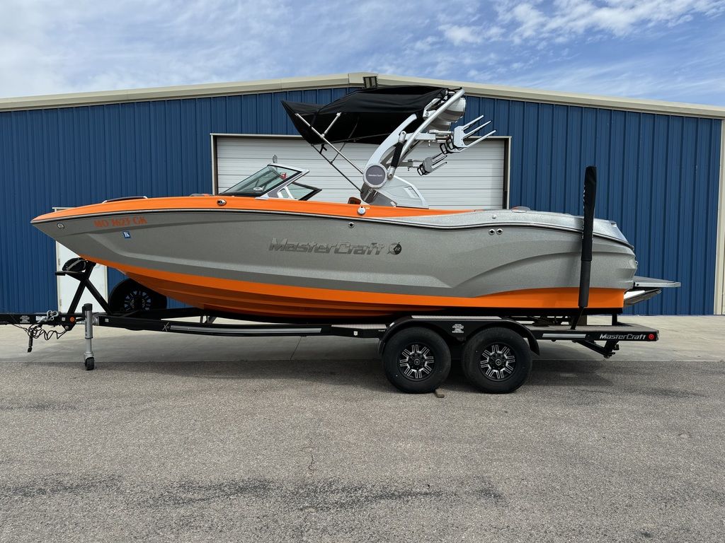 2019 MasterCraft X22