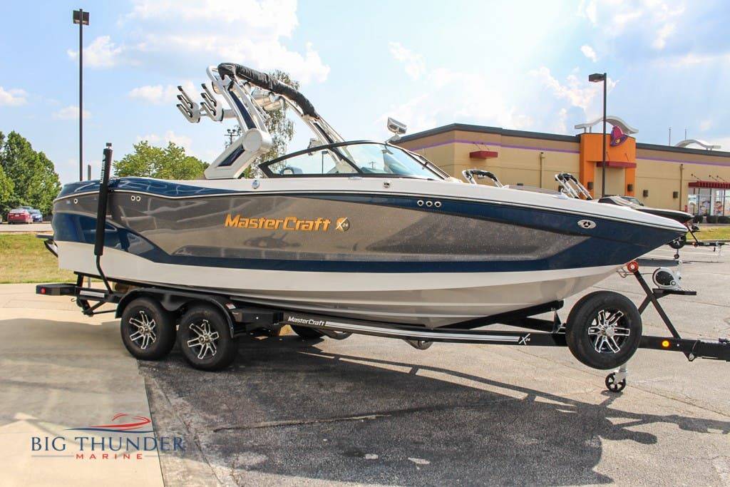 2022 MasterCraft X24