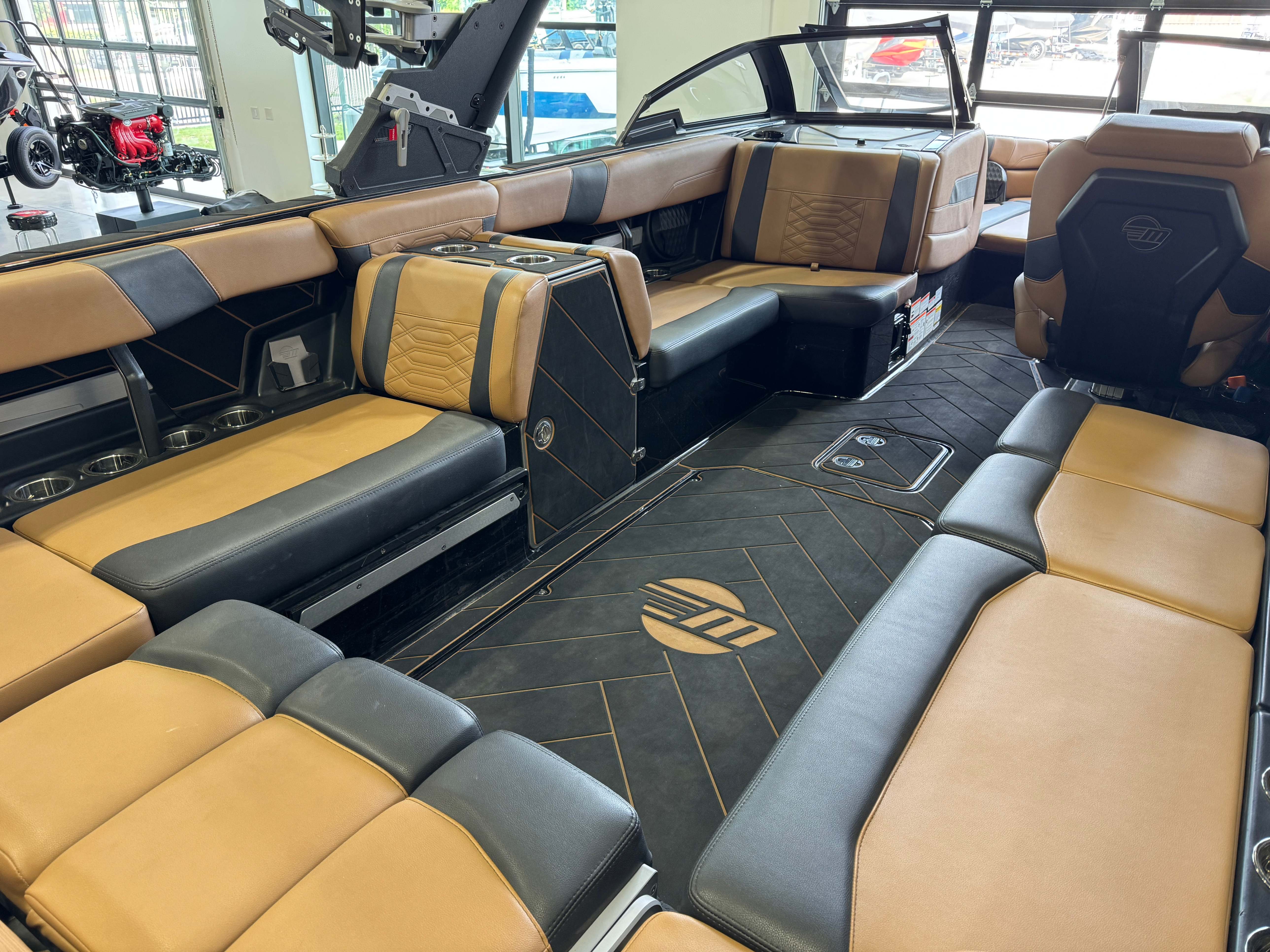 2023 Malibu Wakesetter 26 LSV