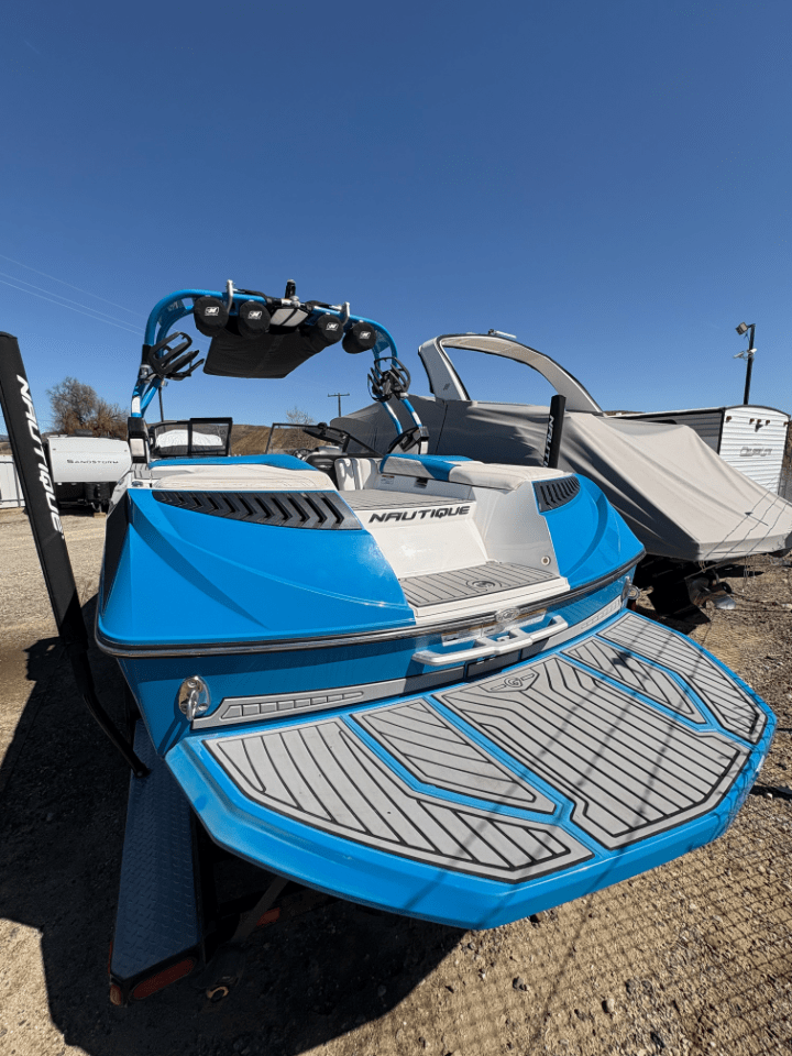 Correct Craft Nautique G23