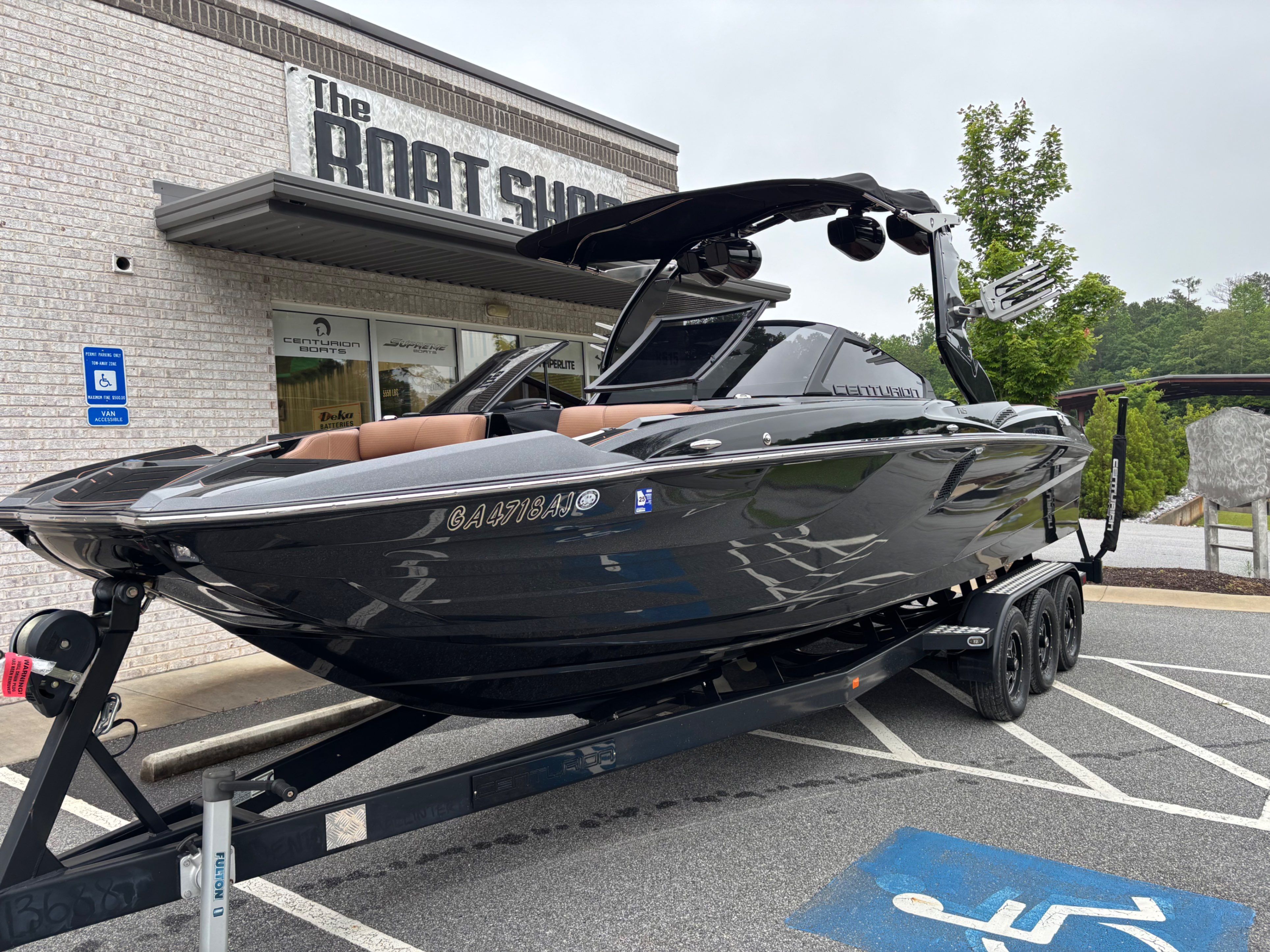 boat.Title