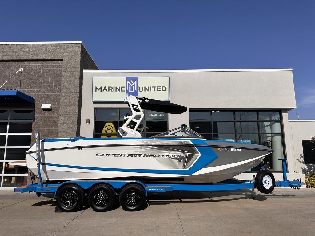 boat.Title