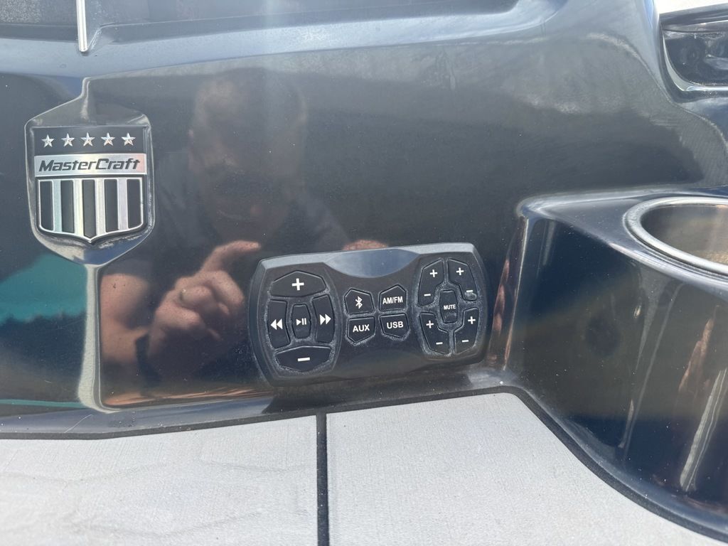 2019 MasterCraft X24