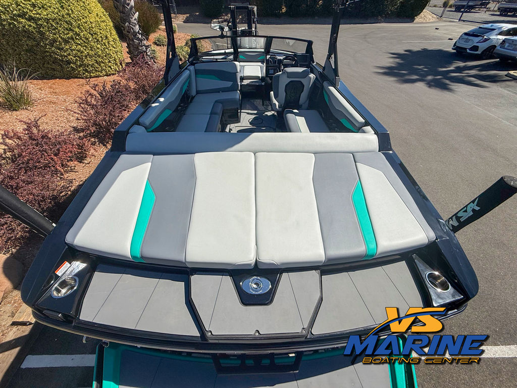2023 Axis Wake Research T220