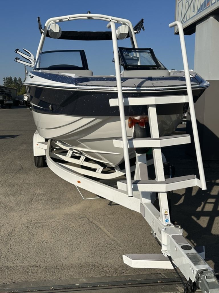 2024 supreme boats S240