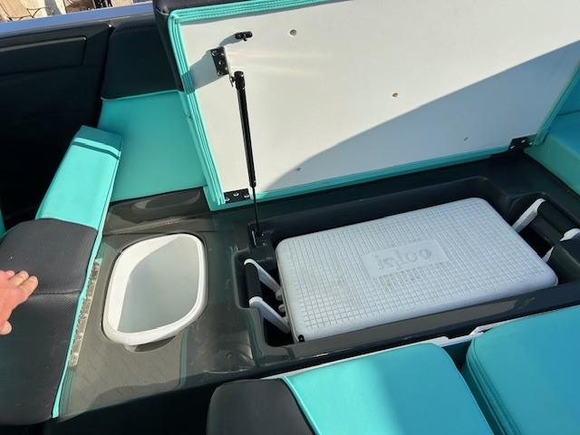 2021 MasterCraft XT23 Icon