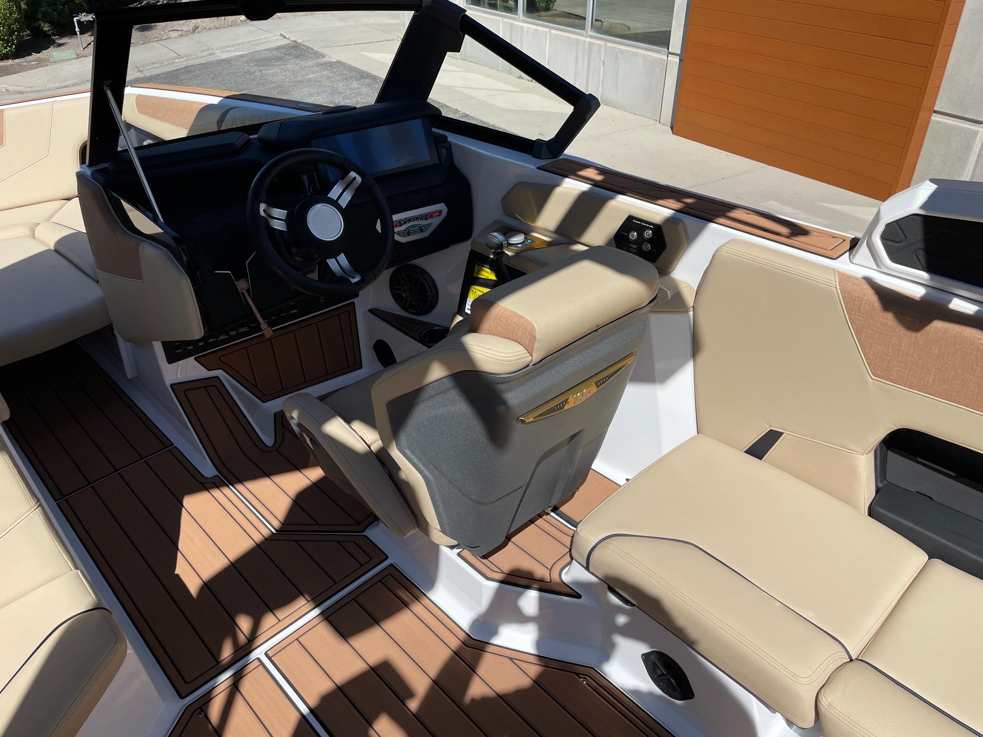 2025 NAUTIQUE GS22 W/ZZ6 450HP