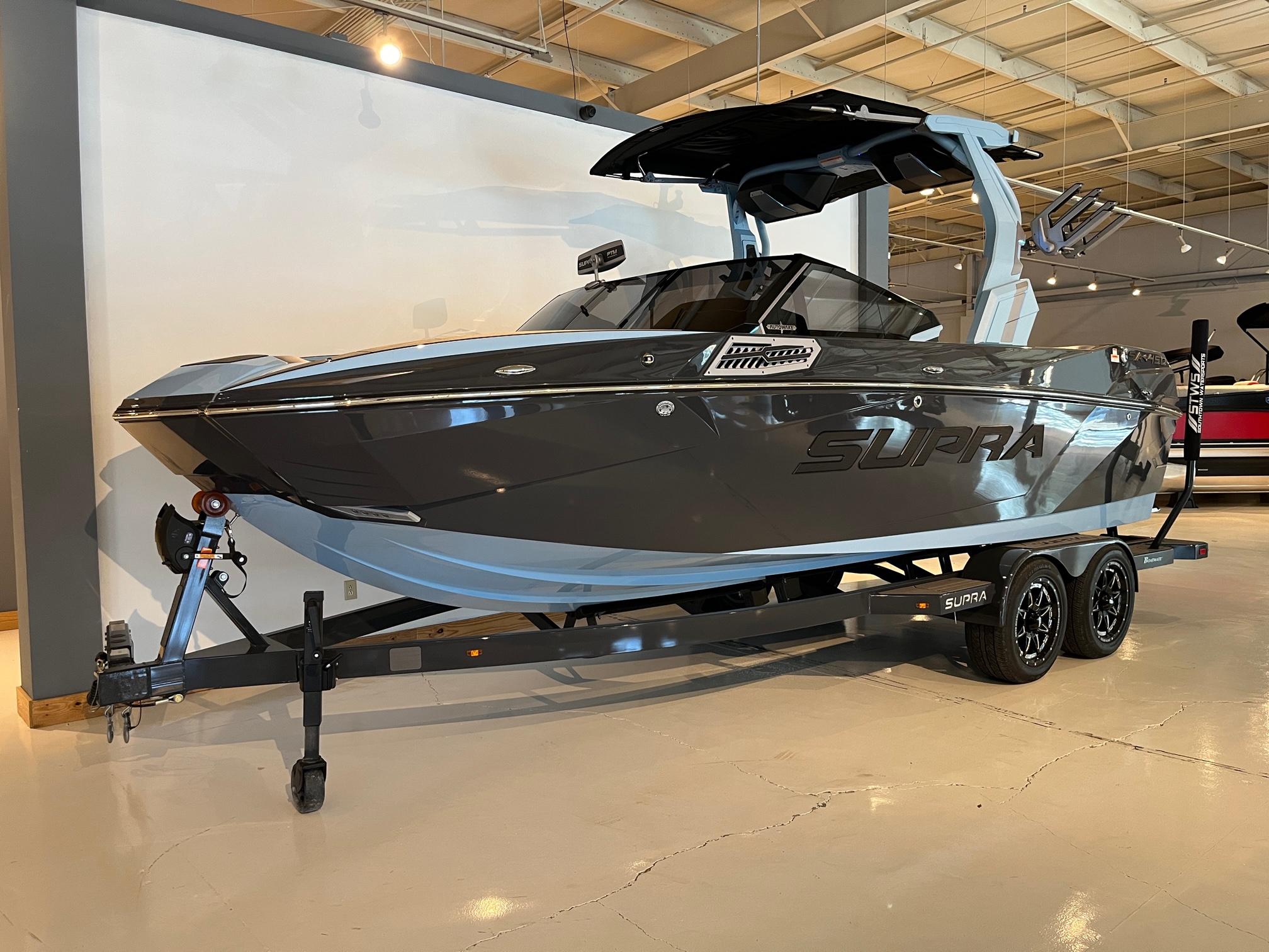boat.Title
