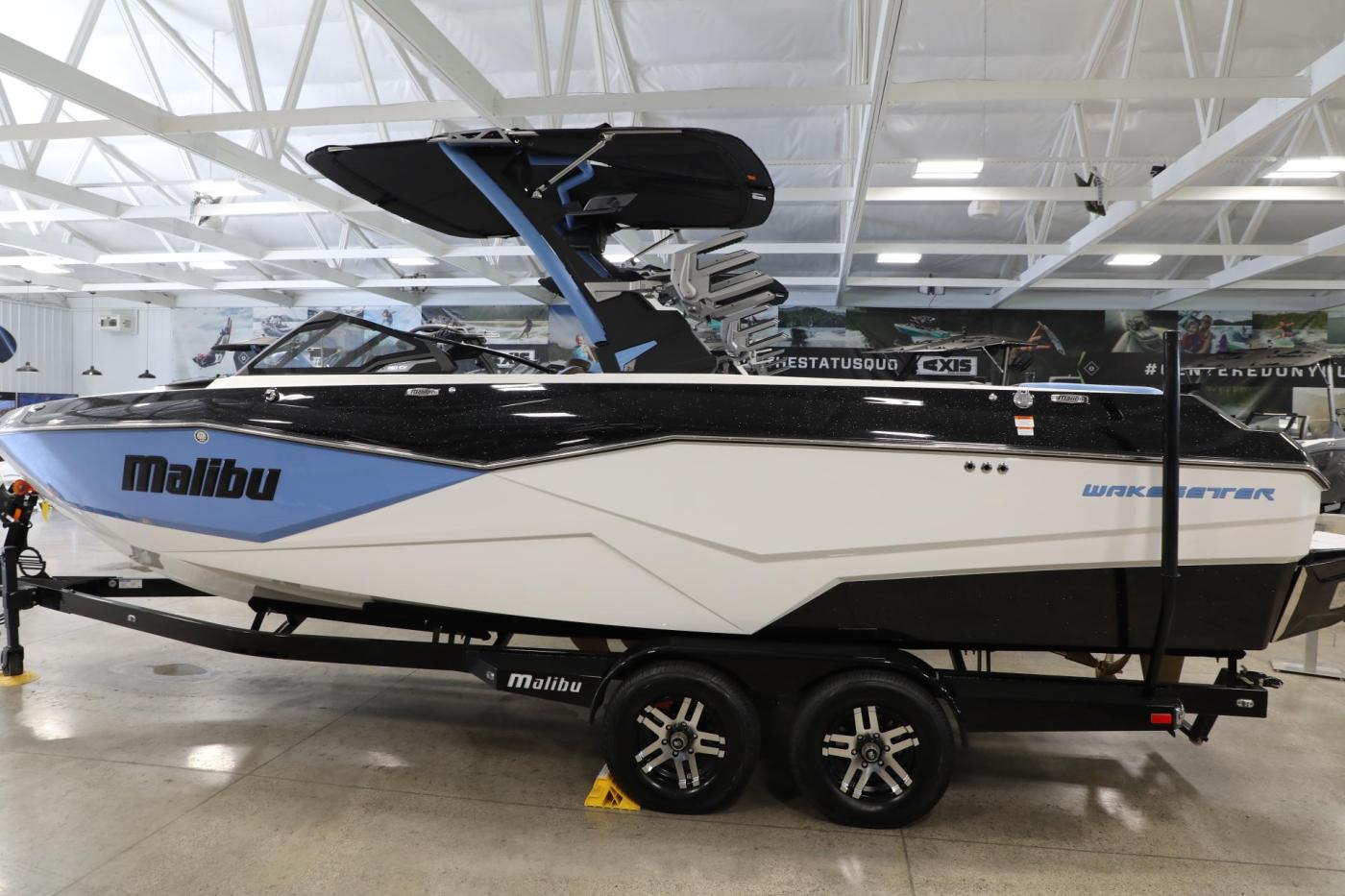 2024 malibu 25 LSV