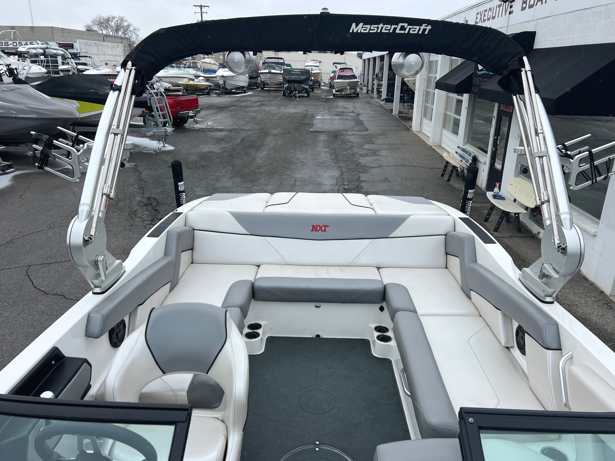 2018 MasterCraft NXT22 