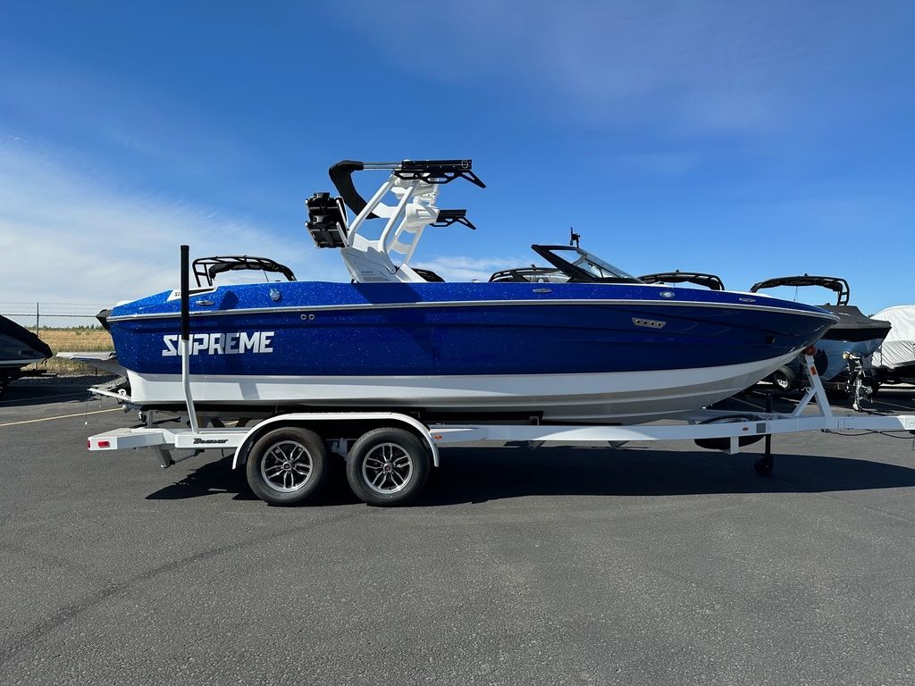 boat.Title