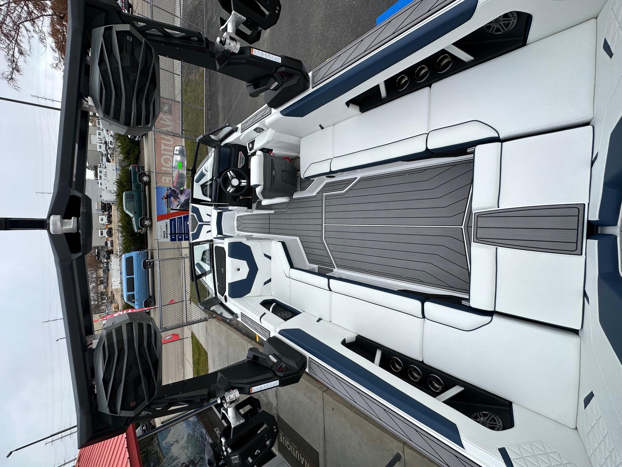 2025 Nautique GS24