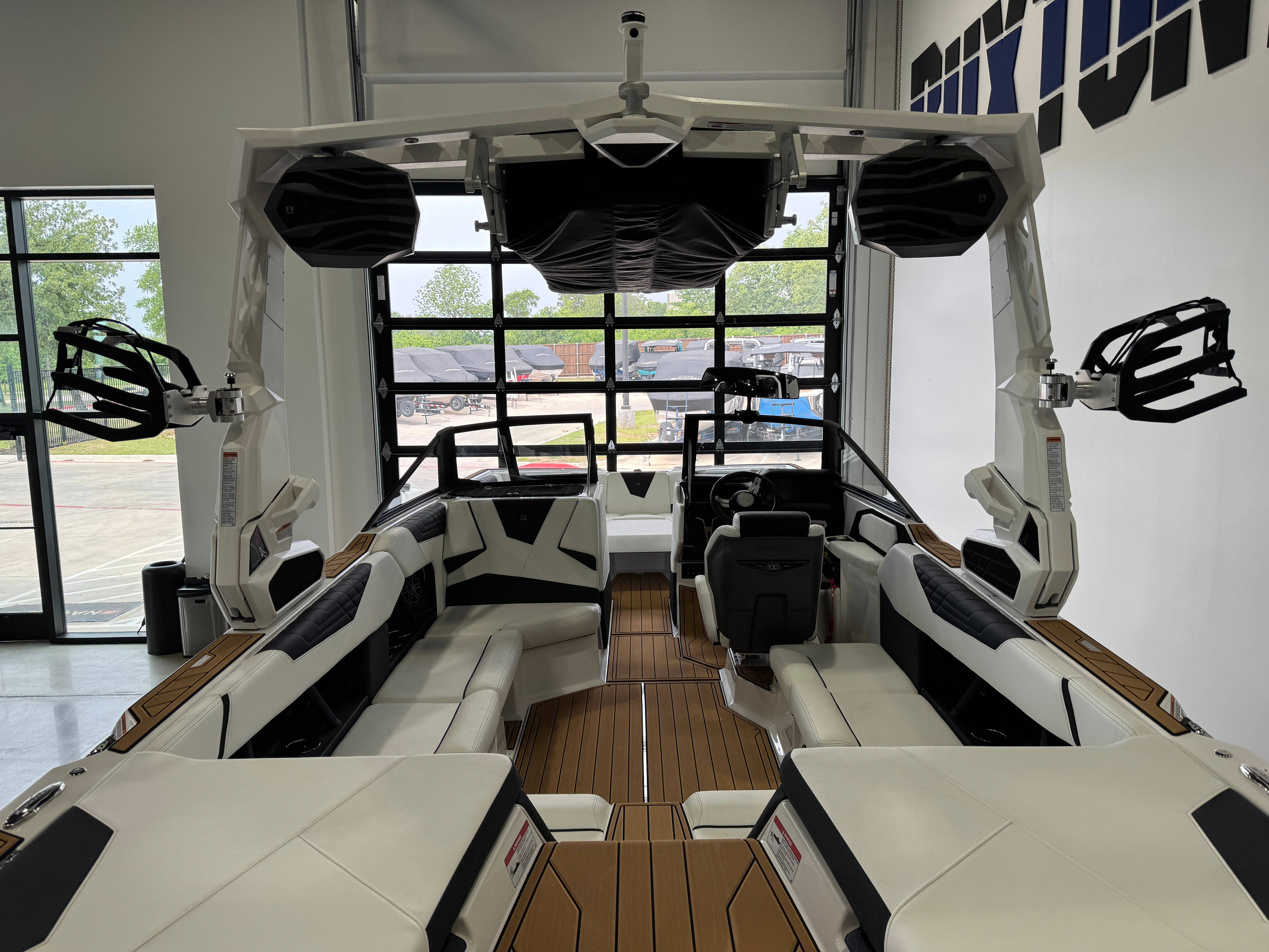 2025 Nautique Super Air Nautique S23
