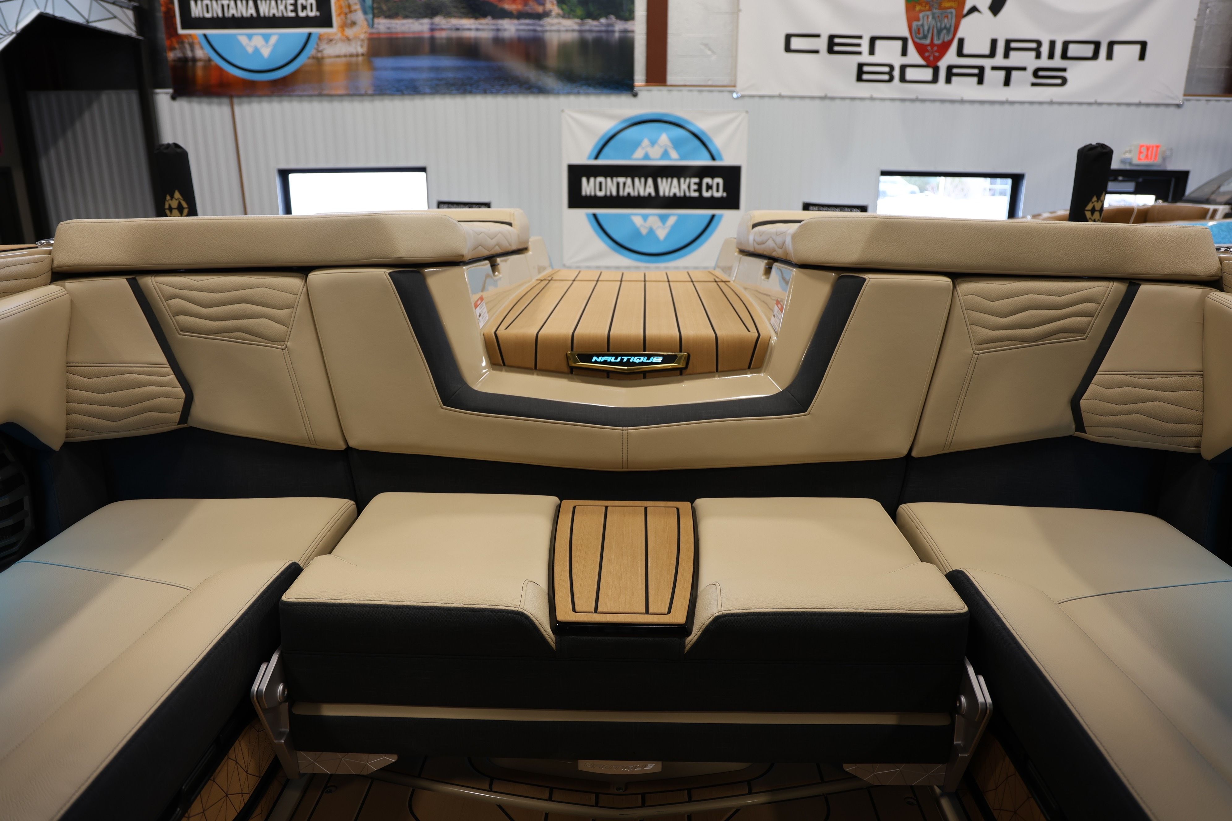 2025 Nautique G23