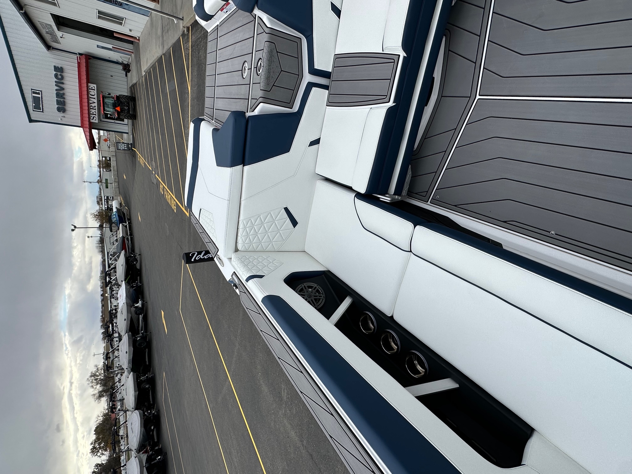 2025 Nautique GS24