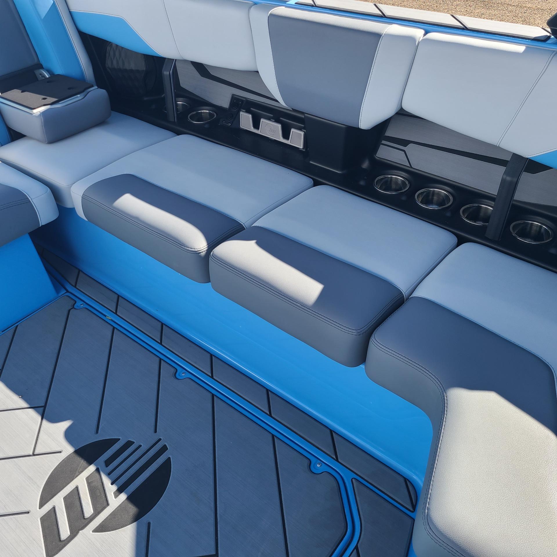 2024 Malibu LSV-22