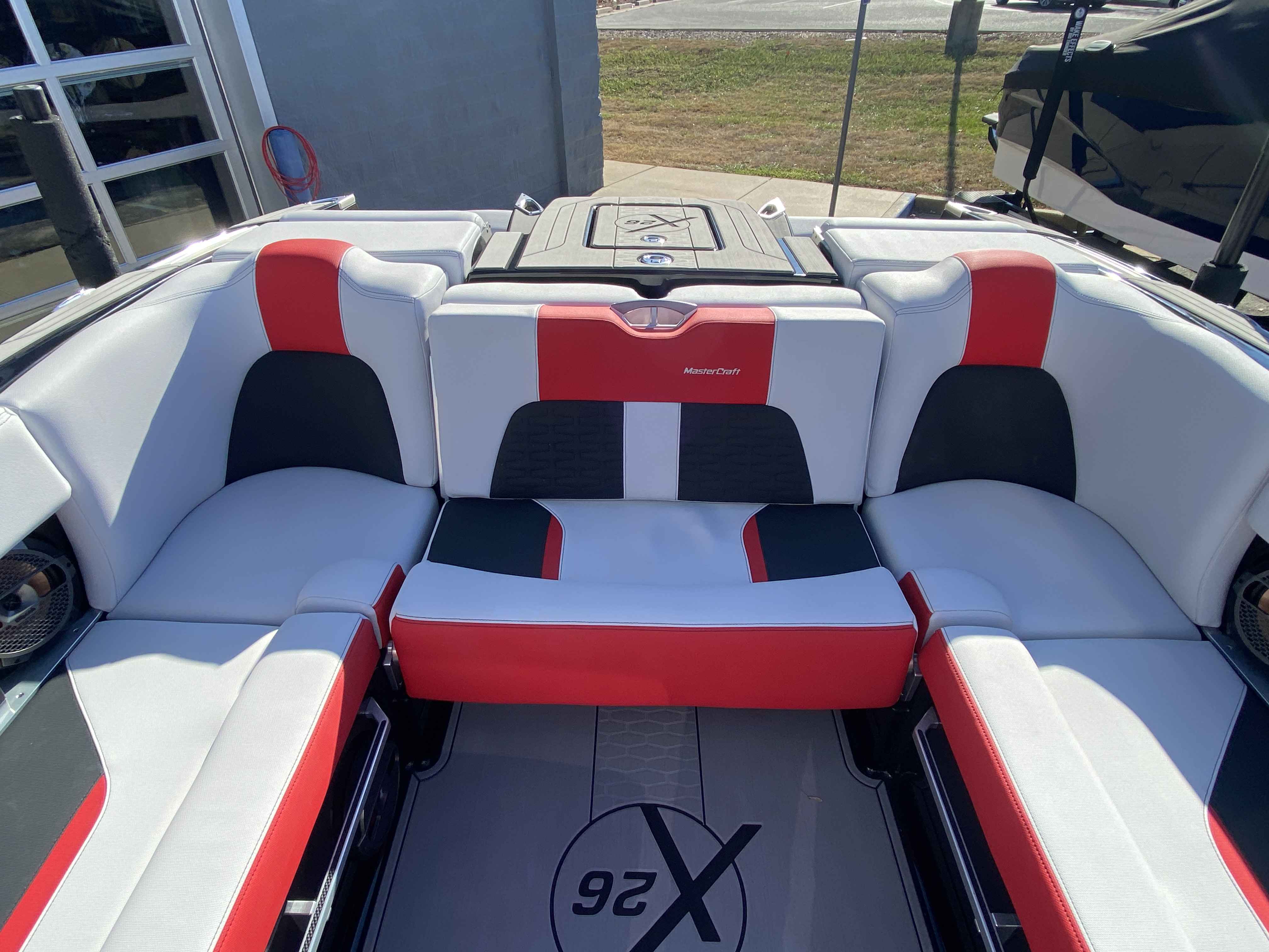 2021 MasterCraft X26