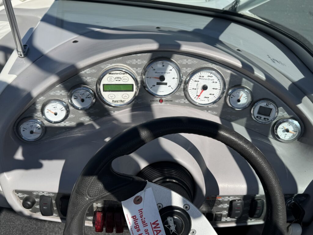 2001 MasterCraft XStar 