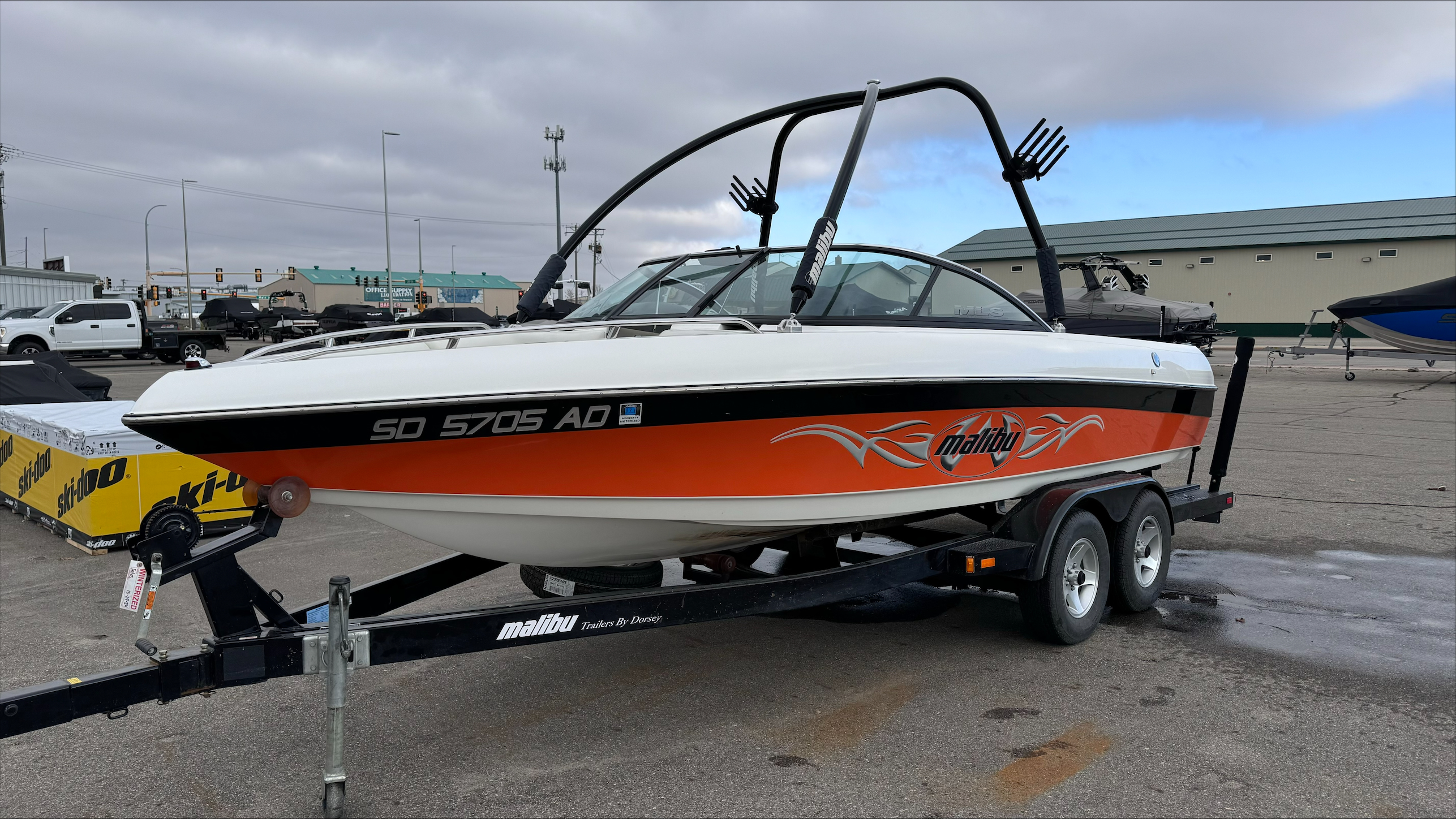 boat.Title