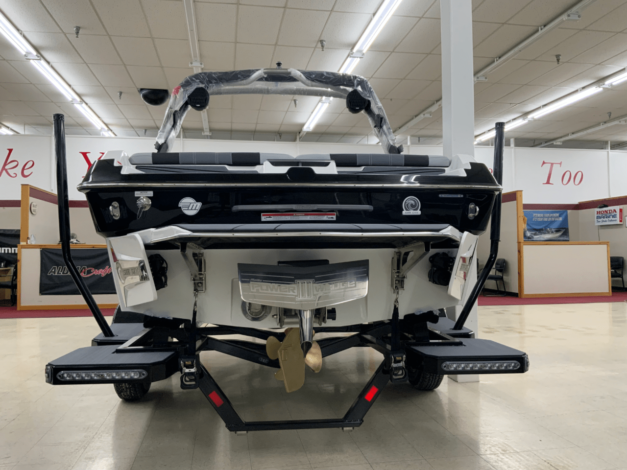 2025 MALIBU 21 LX WAKESETTER w/M5DI and TRL Icon