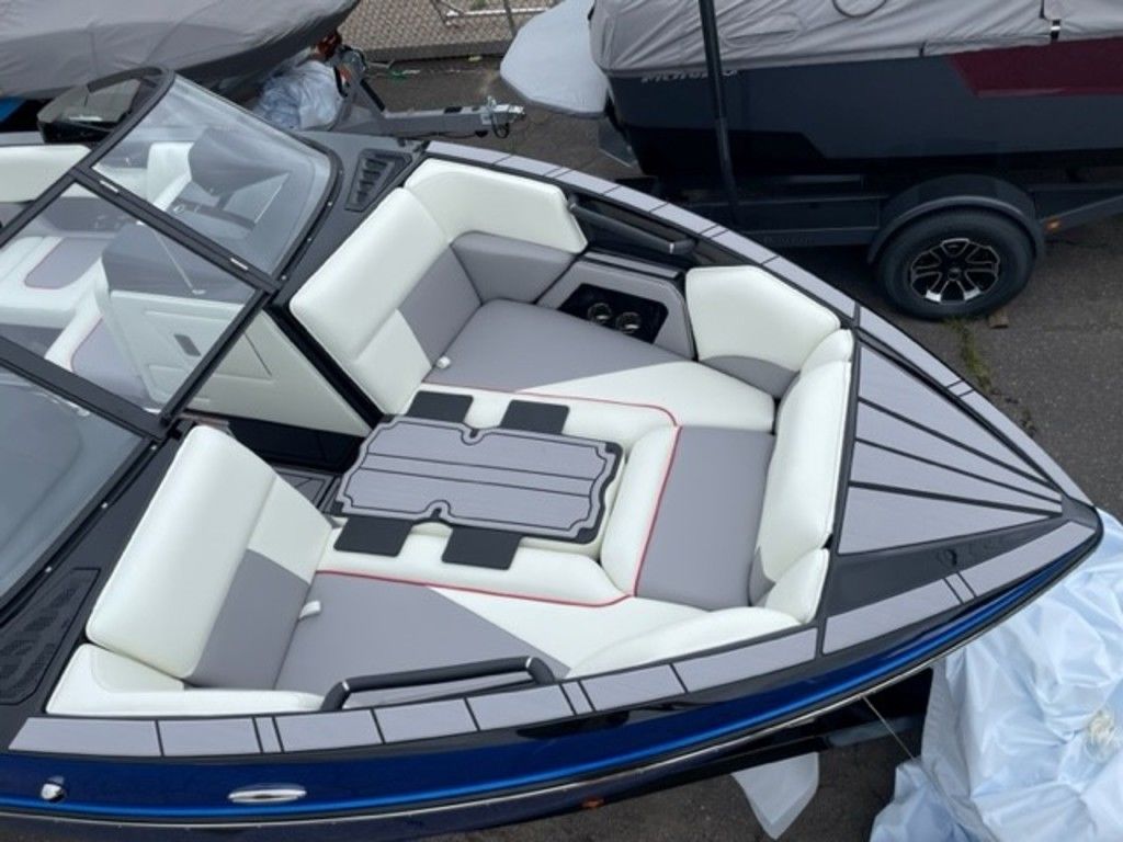 2024 Moomba Craz