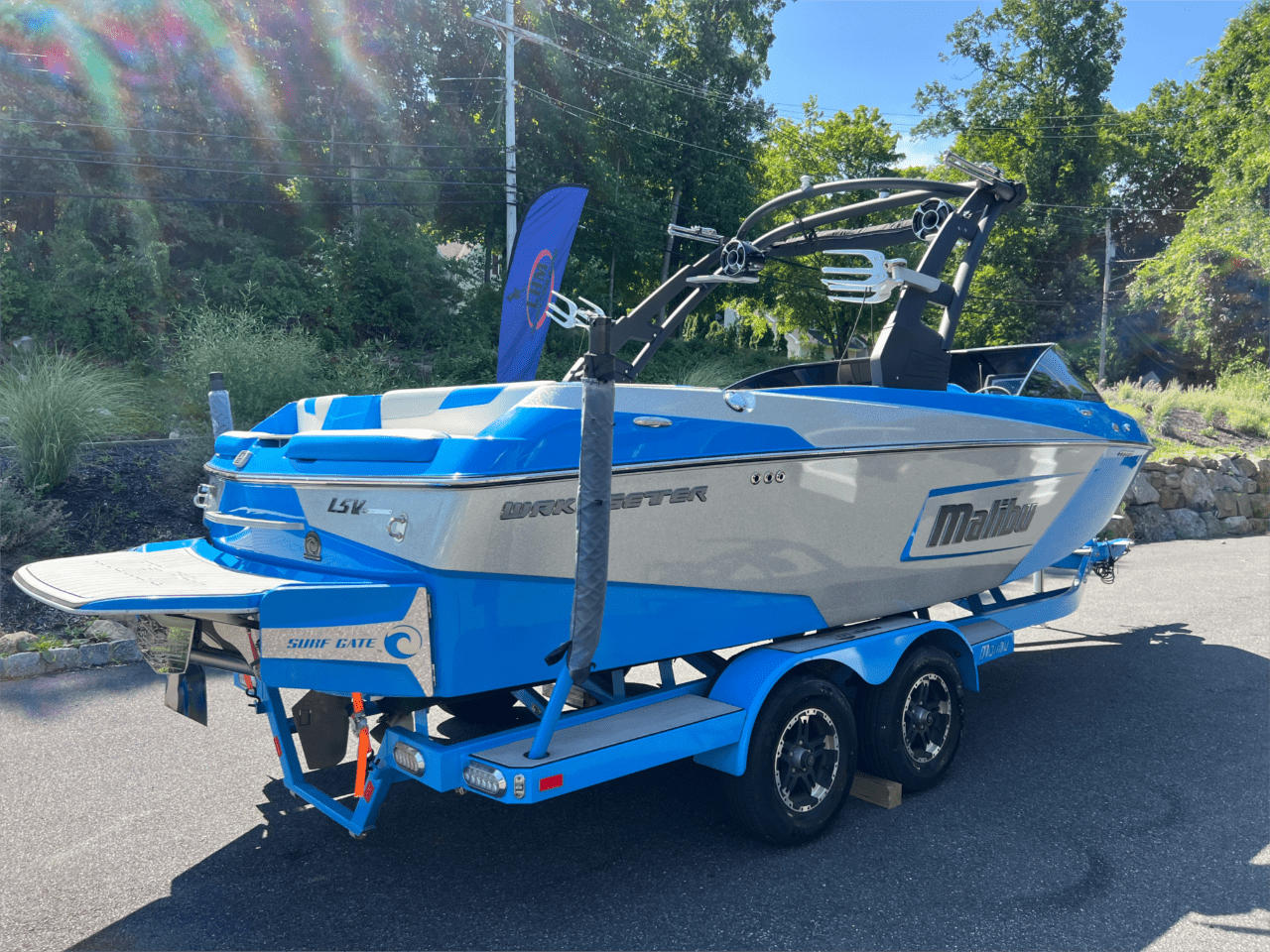 2019 Malibu 23 LSV