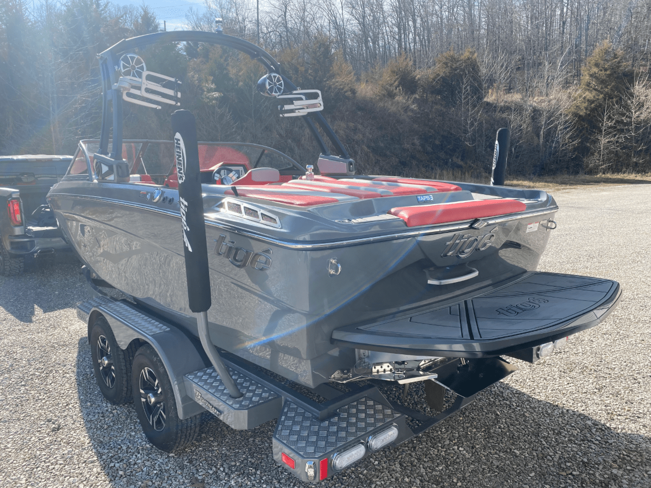 2019 Tige R20