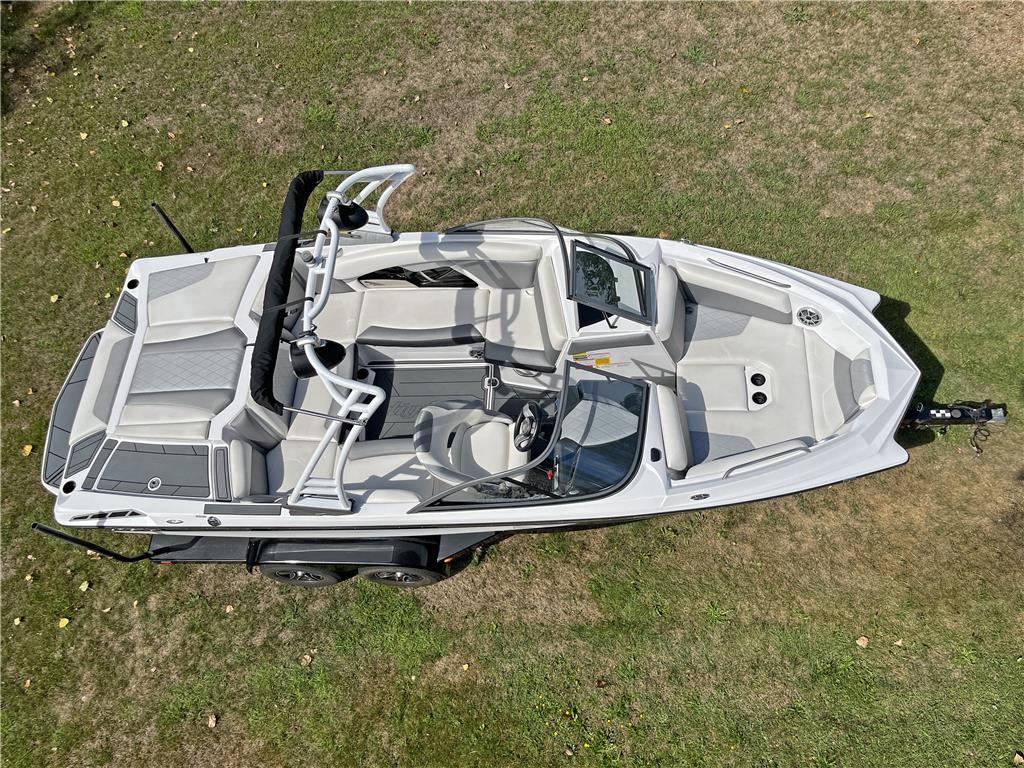 2016 Tige R20