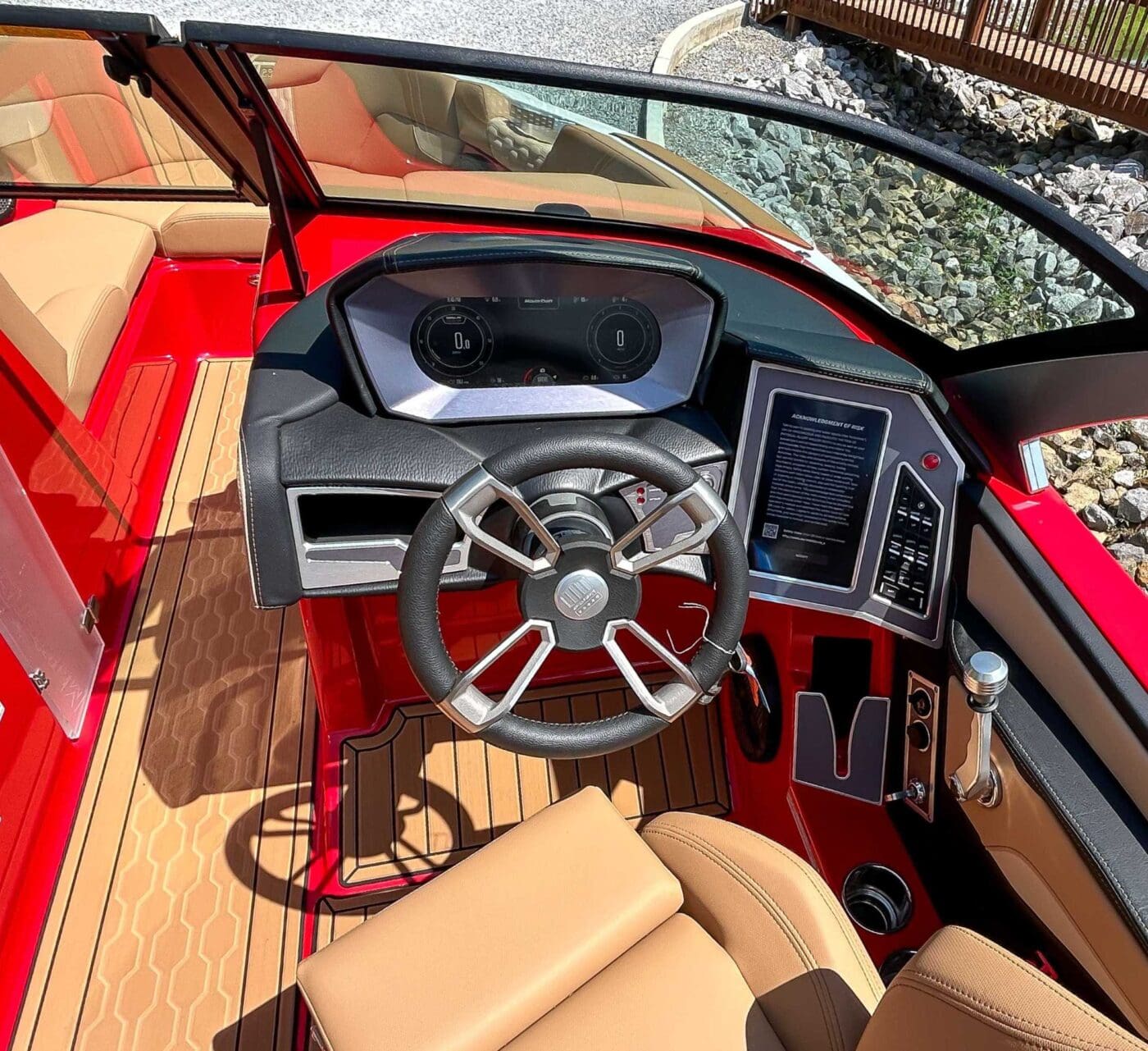 2023 MasterCraft XT23