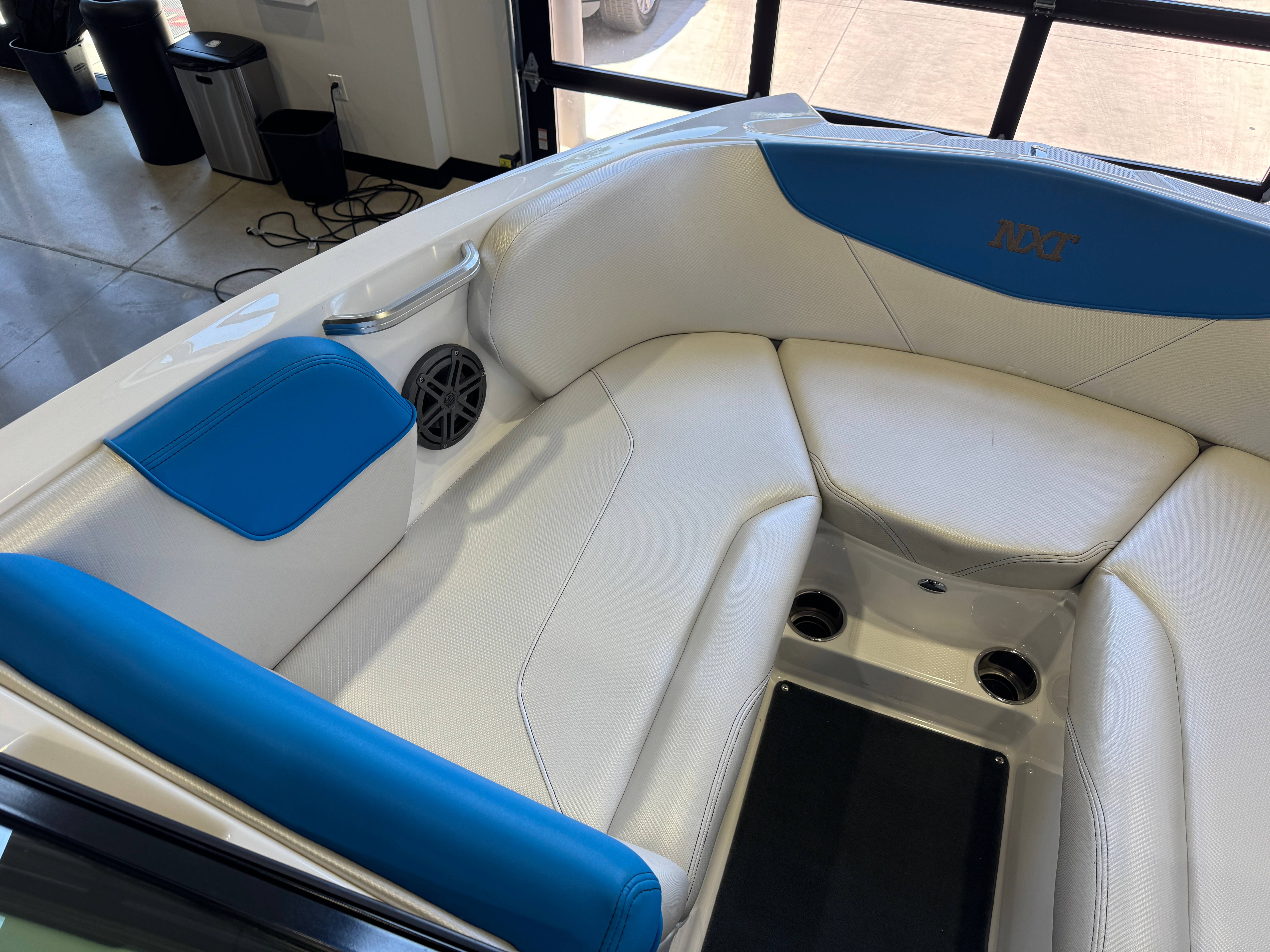 2017 MasterCraft NXT22