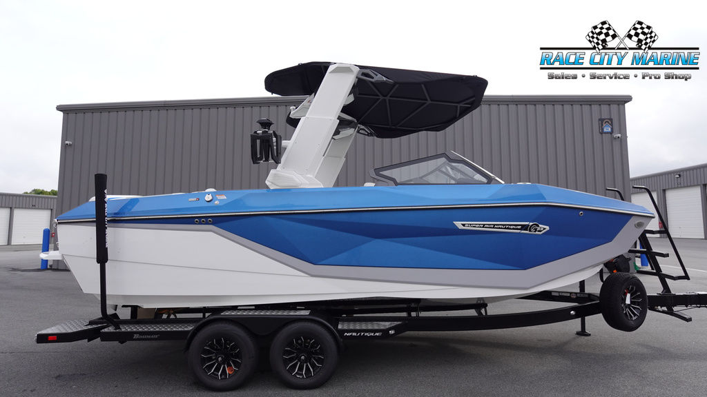2025 Nautique G23