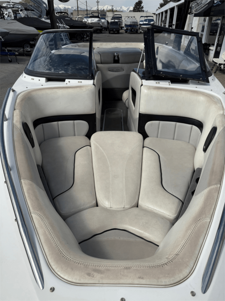 2005 23' Malibu Wakesetter XTI