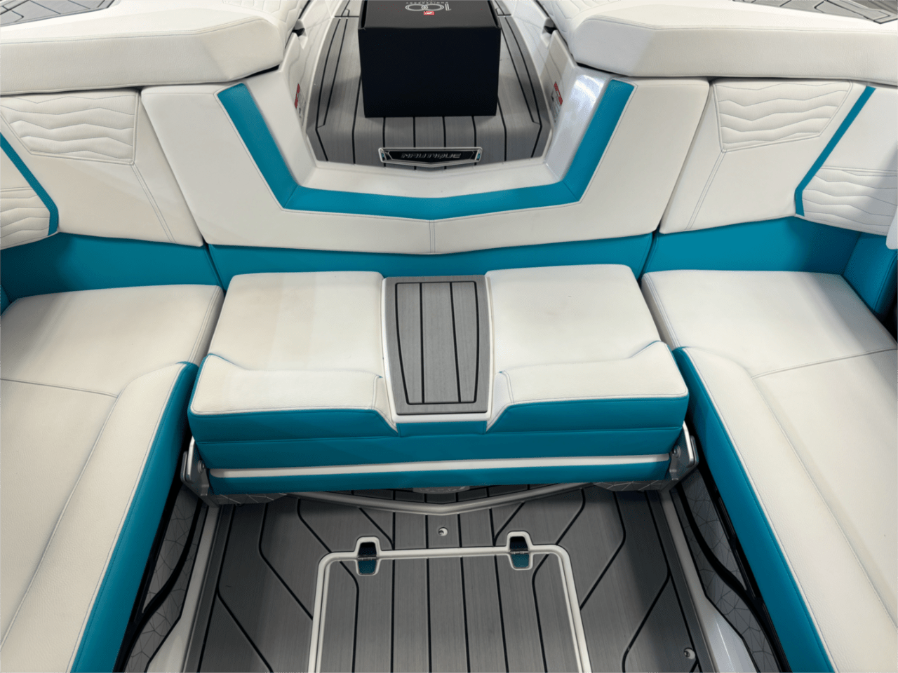 2025 Nautique Super Air Nautique G23