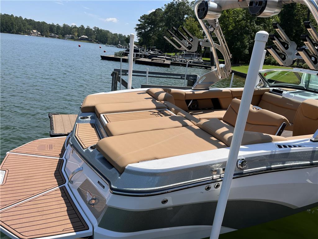 MasterCraft XT21