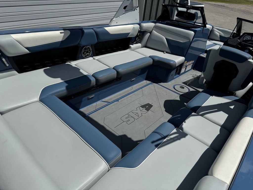 2021 Axis Wake Research A24 Icon